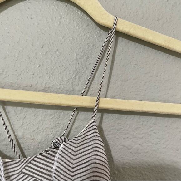 BCBGeneration Black & White Ruffled Mini Dress XS - Picture 3 of 12